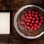 Prăjitură de Ciocolată Paleo Vegan