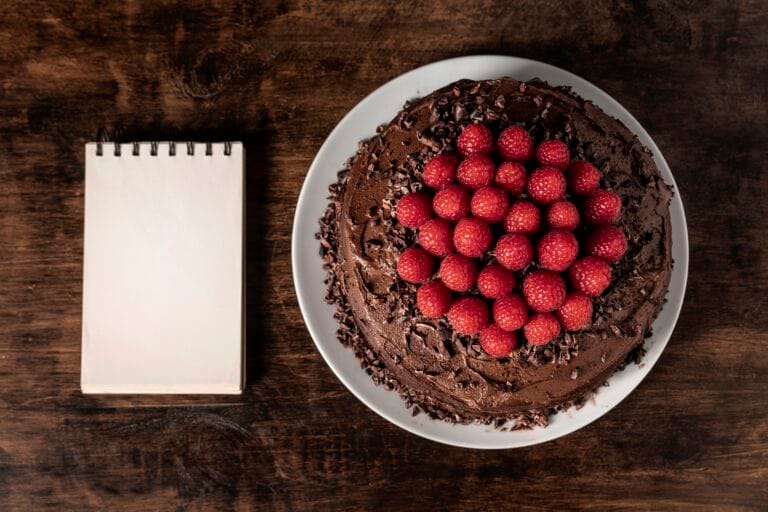 Prăjitură de Ciocolată Paleo Vegan